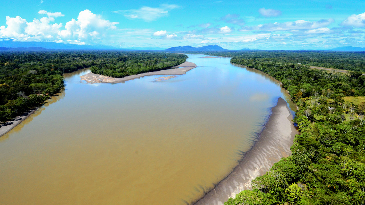 Students in The Rio Santiago, a free-flowing river in the Andean Amazon with large hydropower dams in planning stages.
